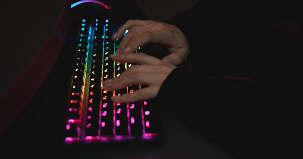 メカニカルキーボード コスパ最強のイメージ写真（安いメカニカルキーボードで後悔しないための注意点）
